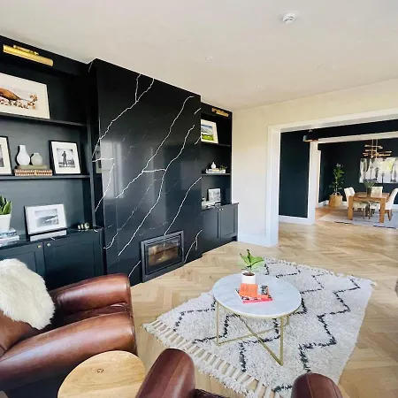 Luxurious In * קיל איירן