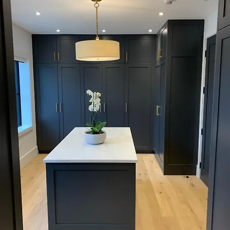 Luxurious In וילה קיל איירן